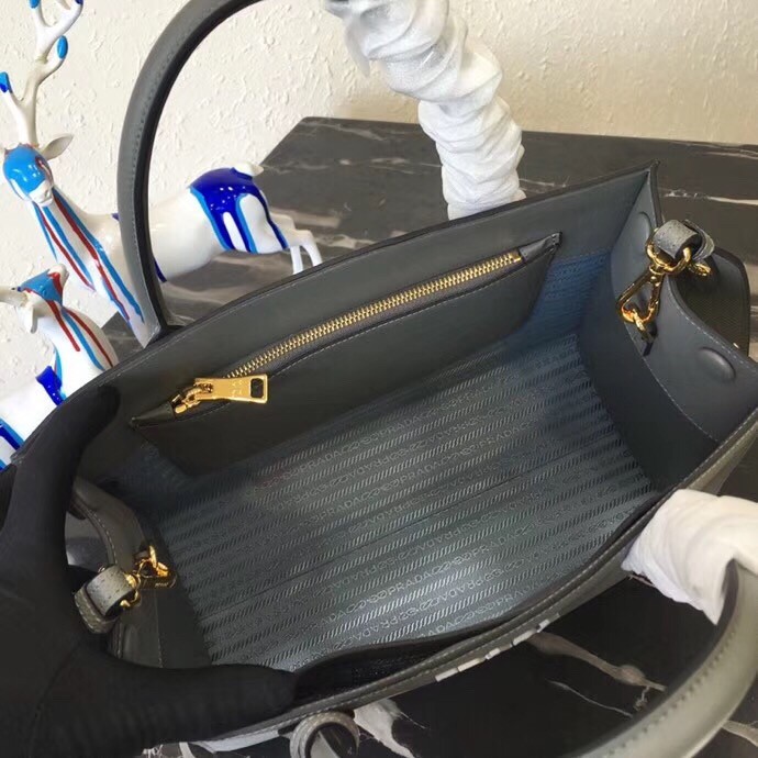 Pra*a large monochrome bag in grey saffiano leather