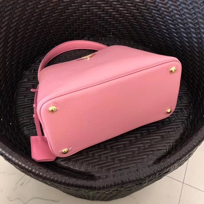 Pra*a matinee mini bag in pink saffiano leather