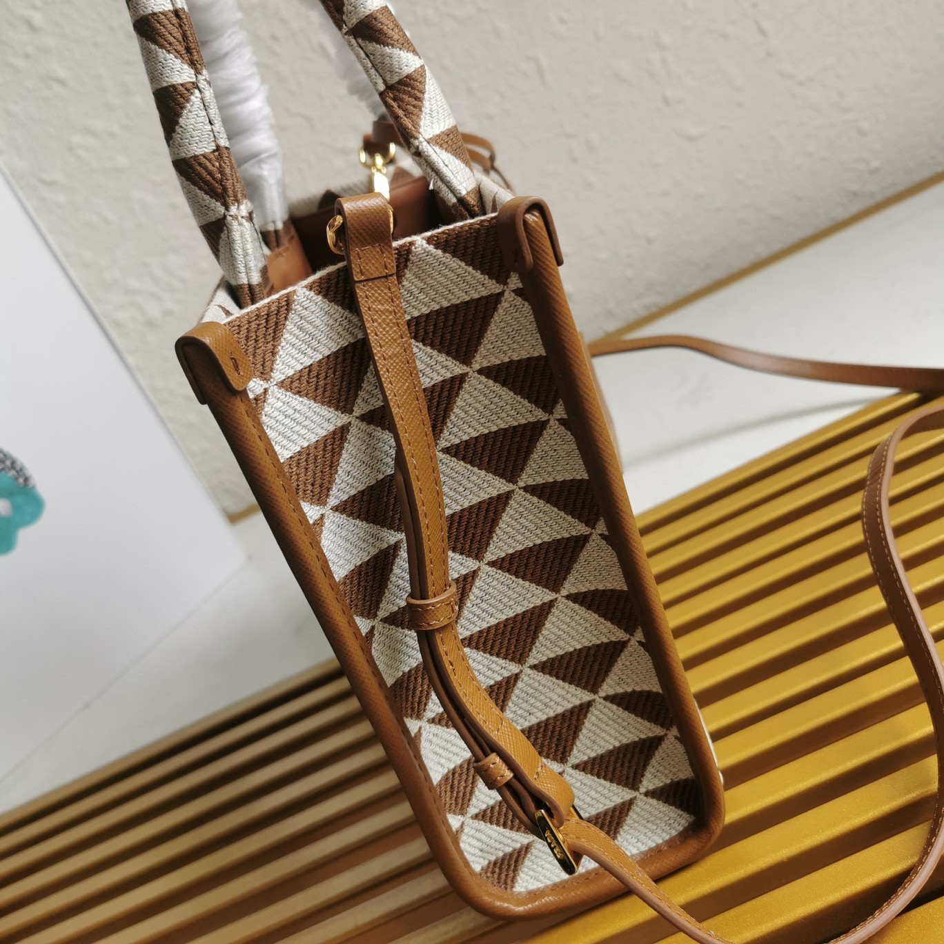 Pra*a symbole small bag in white/brown jjacquard fabric