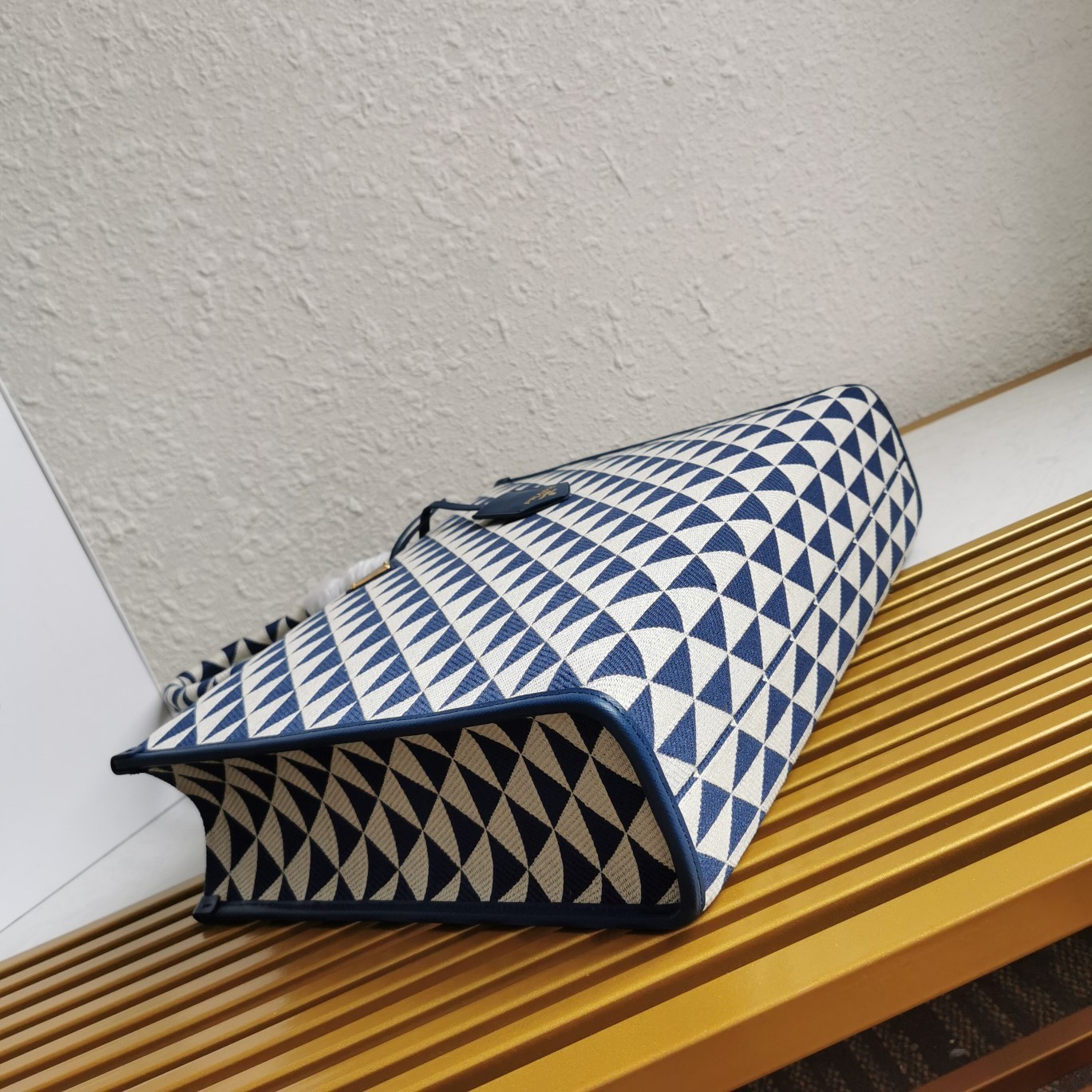 Pra*a symbole large bag in white/blue jjacquard fabric