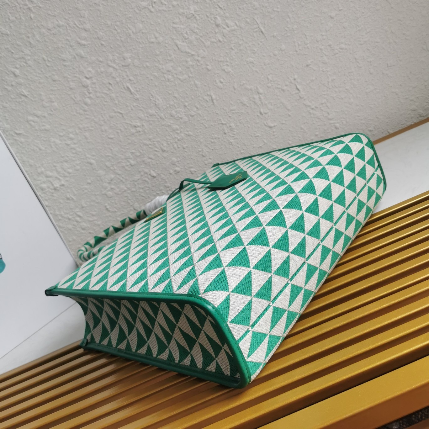 Pra*a symbole large bag in green and white jacquard fabric