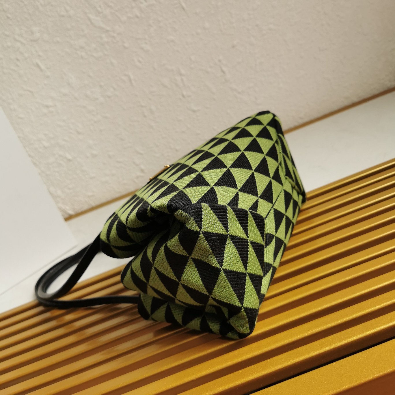 pra*a S*pernova small shoulder bag in black/green fabric