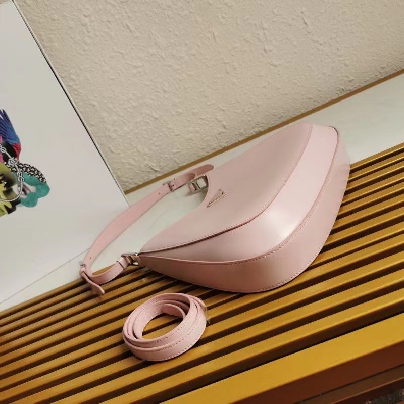 Pra*a cleo shoulder large bag in pink brushed leather