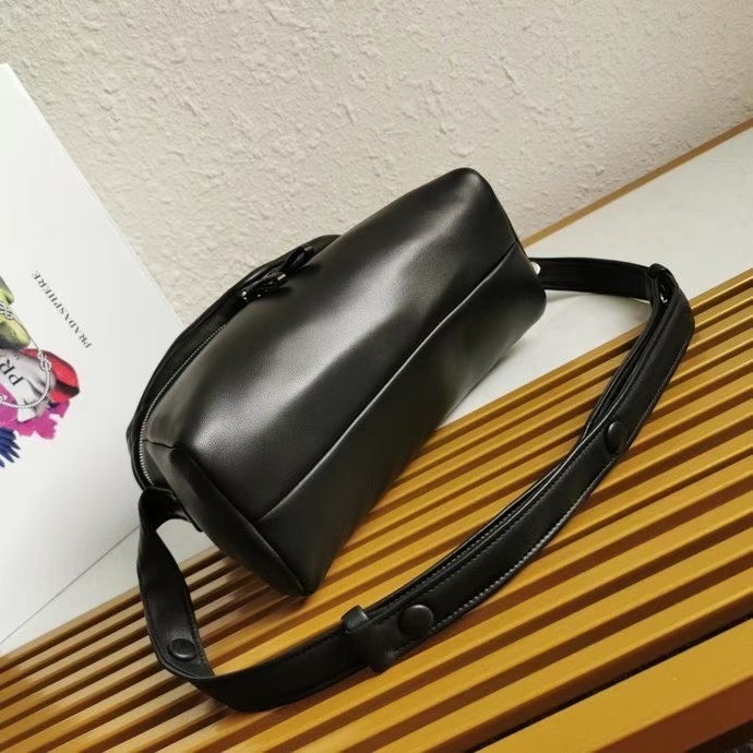 Pra*a signaux bag in black padded nappa leather