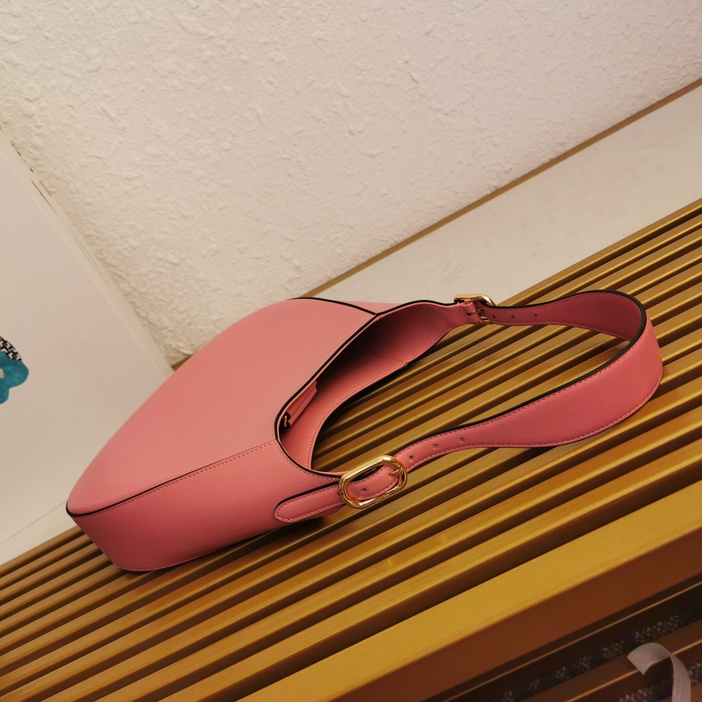 Pra*a shoulder bag in pink leather