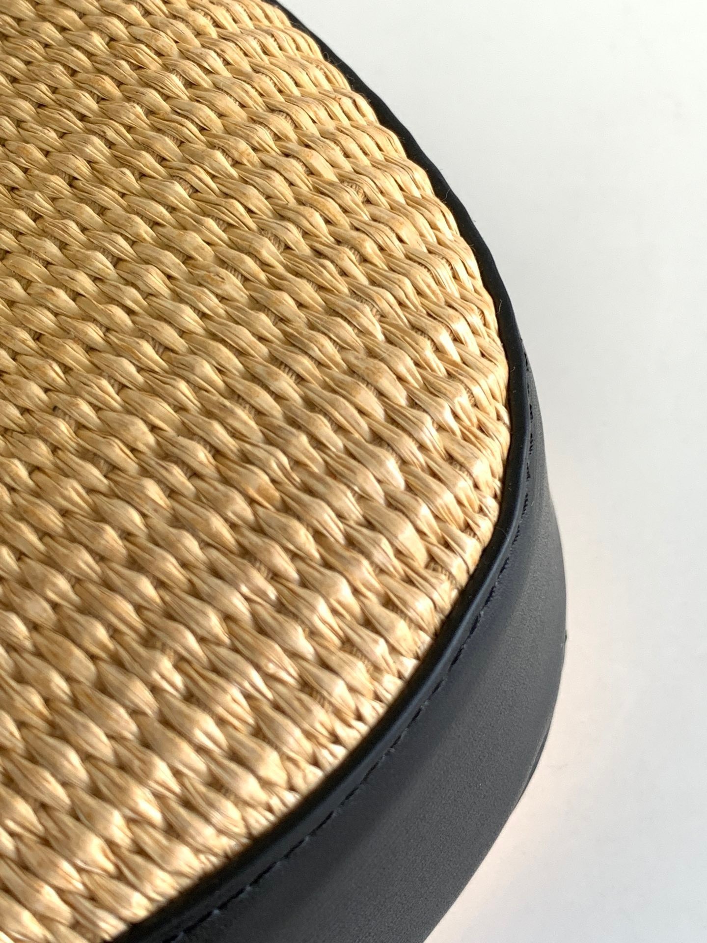 Pra*a shoulder bag in woven straw and black leather