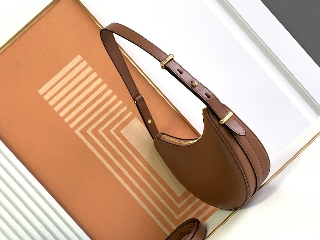 Pra*a arque shoulder bag in brown leather