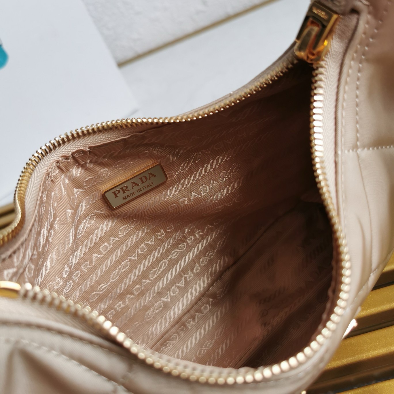 Pra*a re-edition 1995 chaine mini bag in beige re-nylon