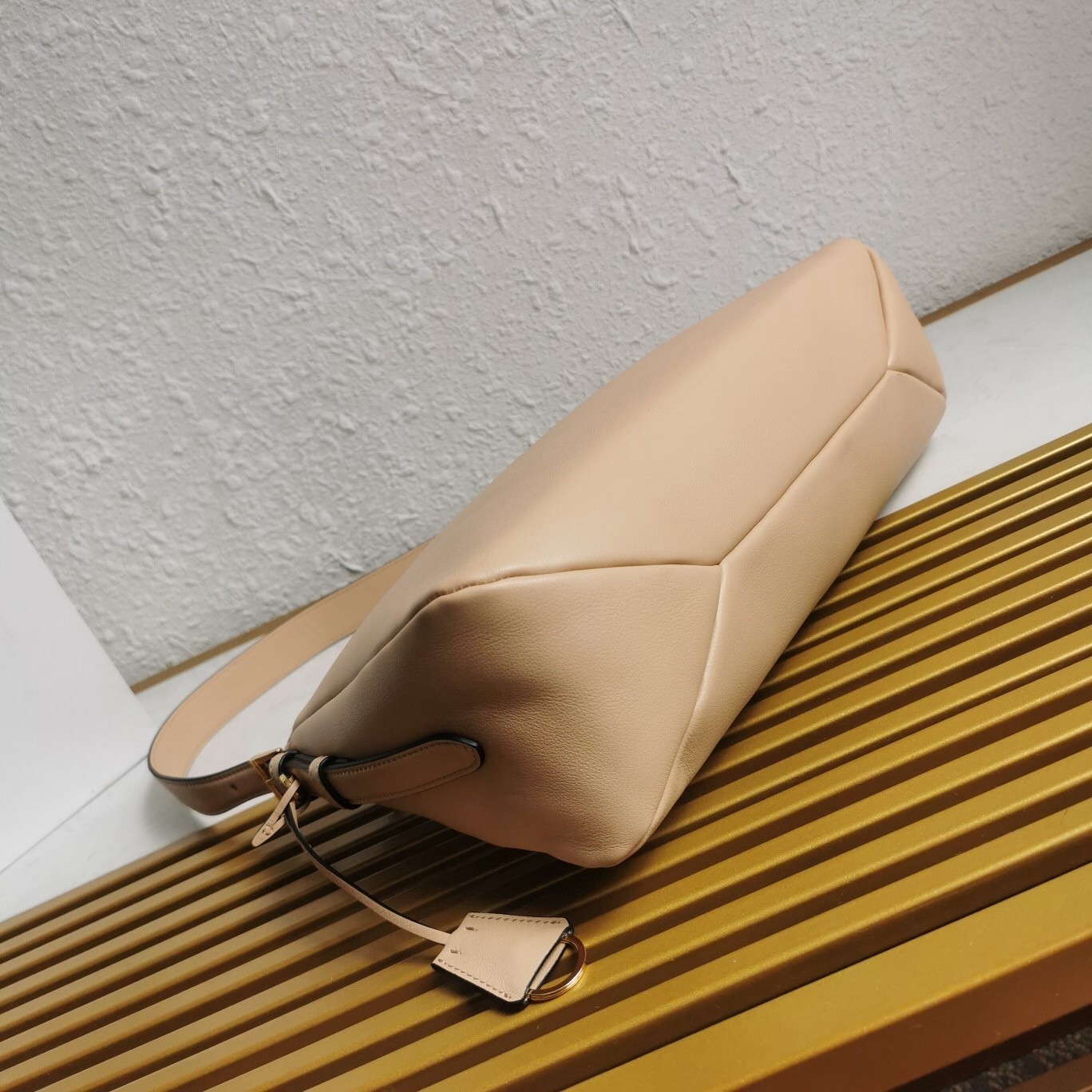 Pra*a aimee large shoulder bag in travertine leather
