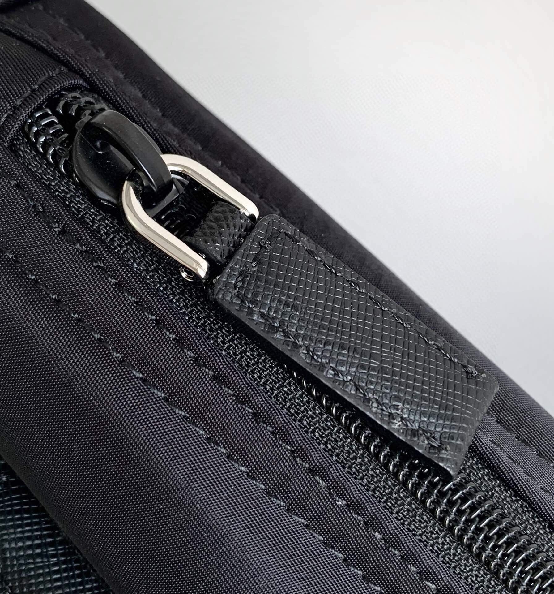 Pra*a crossbody bag in black re-nylon