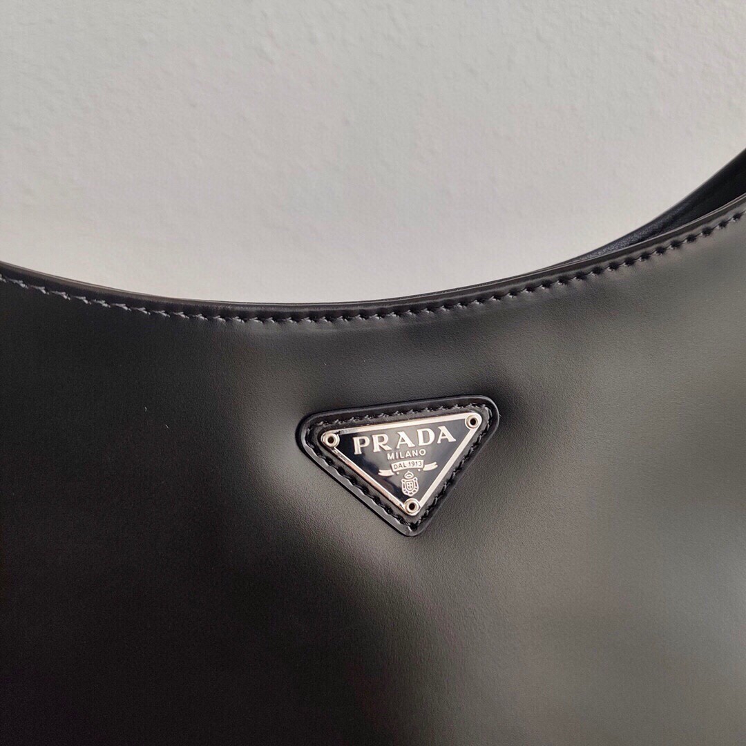 Pra*a cleo small shoulder bag in black brushed leather