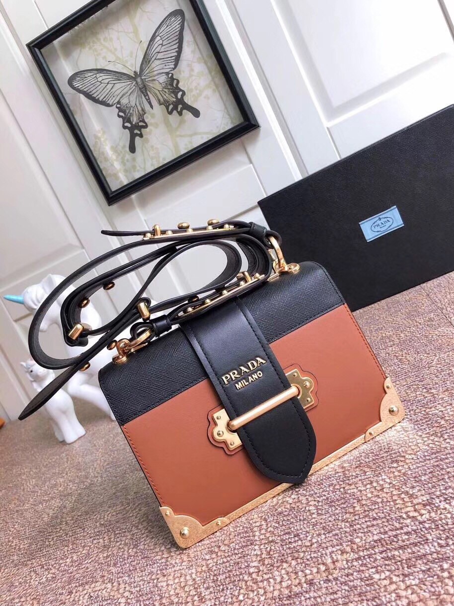 Pra*a cahier shoulder bag in brown/black leather
