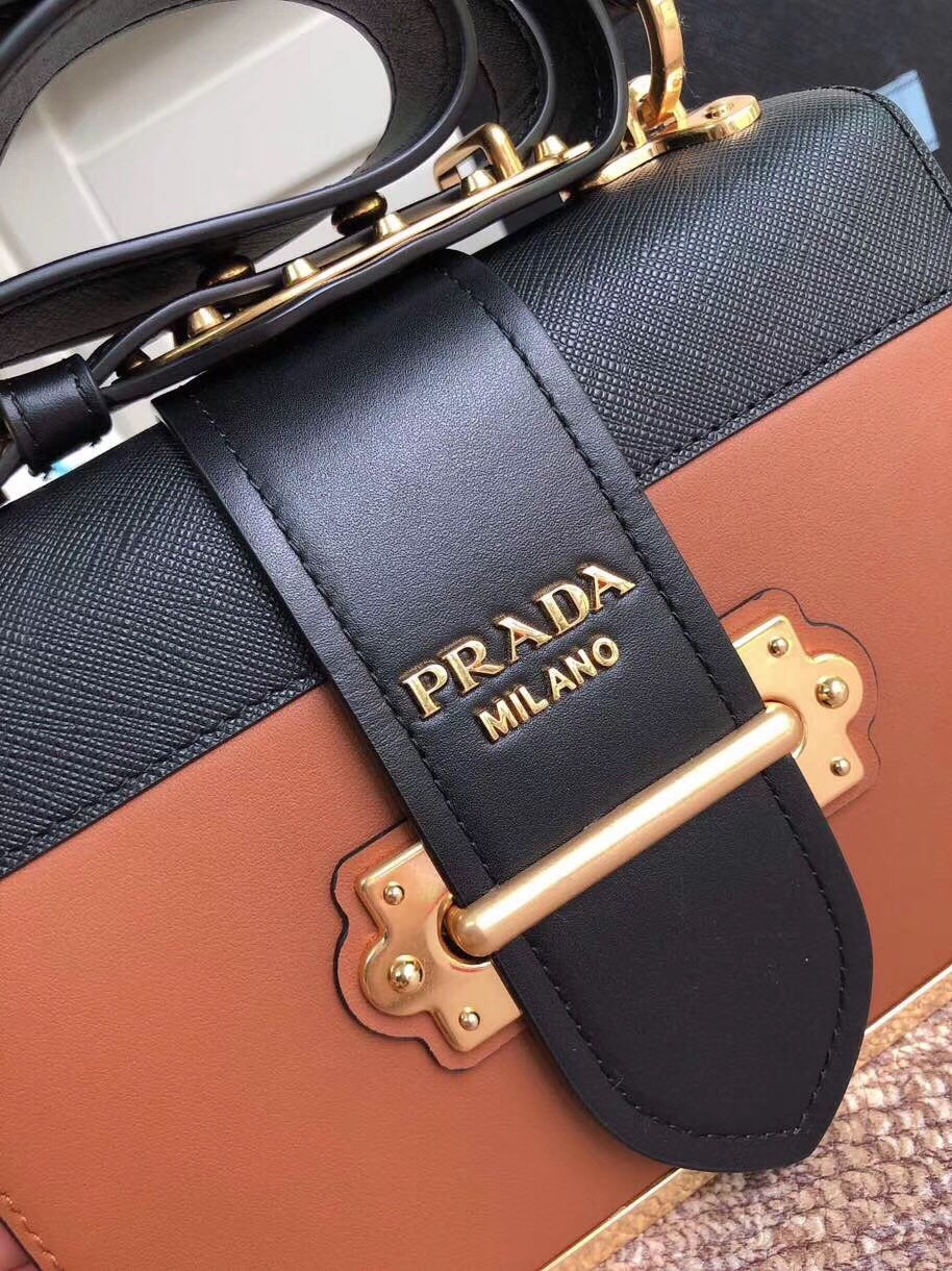 Pra*a cahier shoulder bag in brown/black leather
