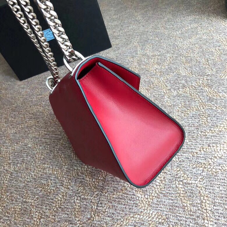 Pra*a monochrome flap bag in red saffiano leather