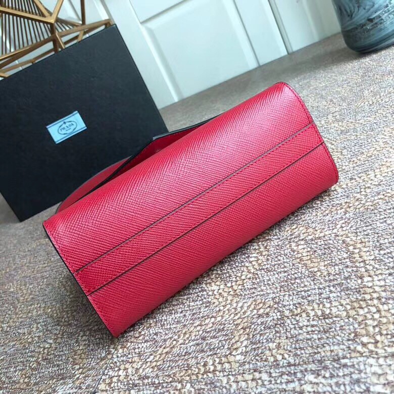 Pra*a monochrome flap bag in red saffiano leather