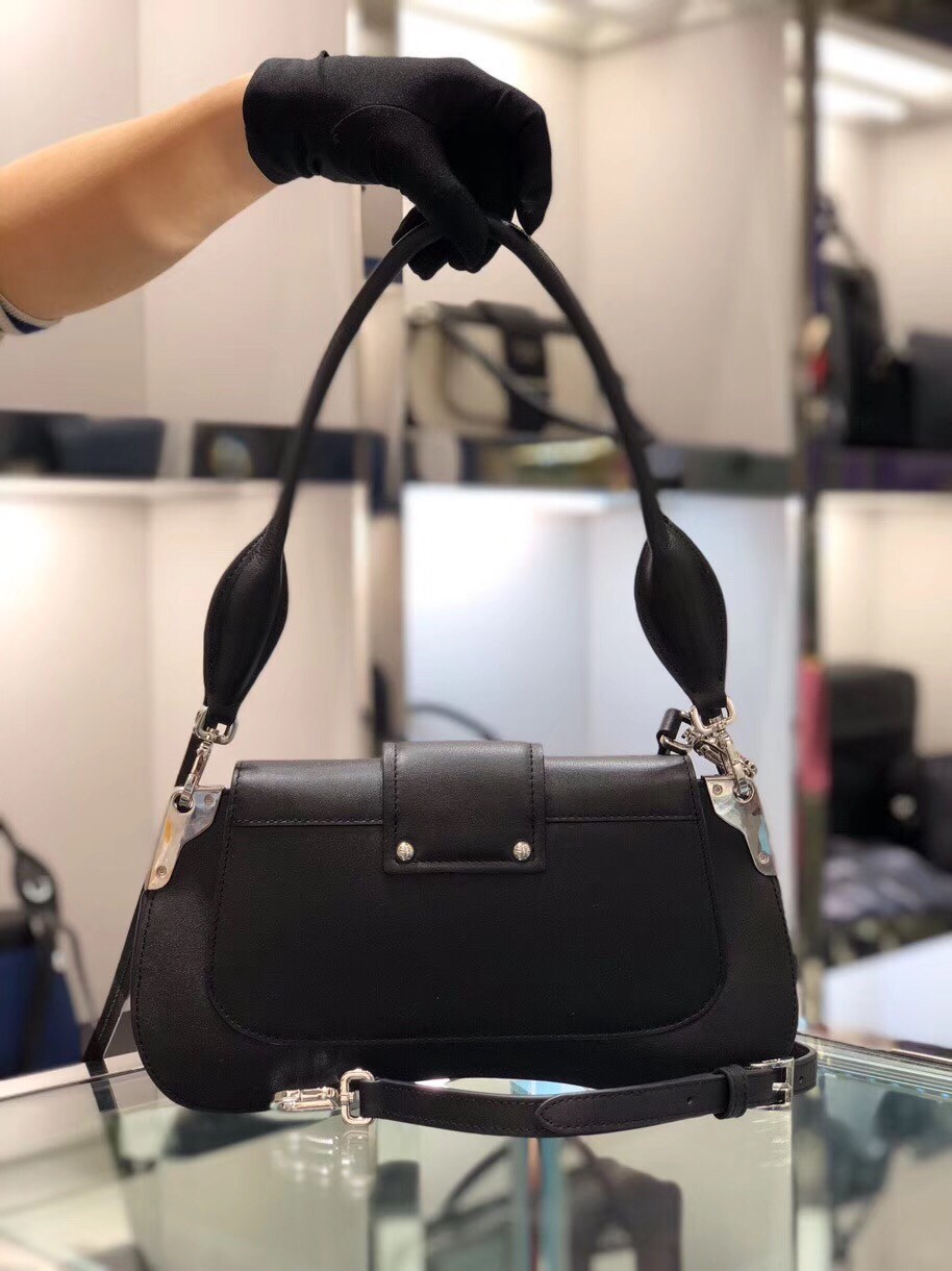 Pra*a sidonie black leather shoulder bag