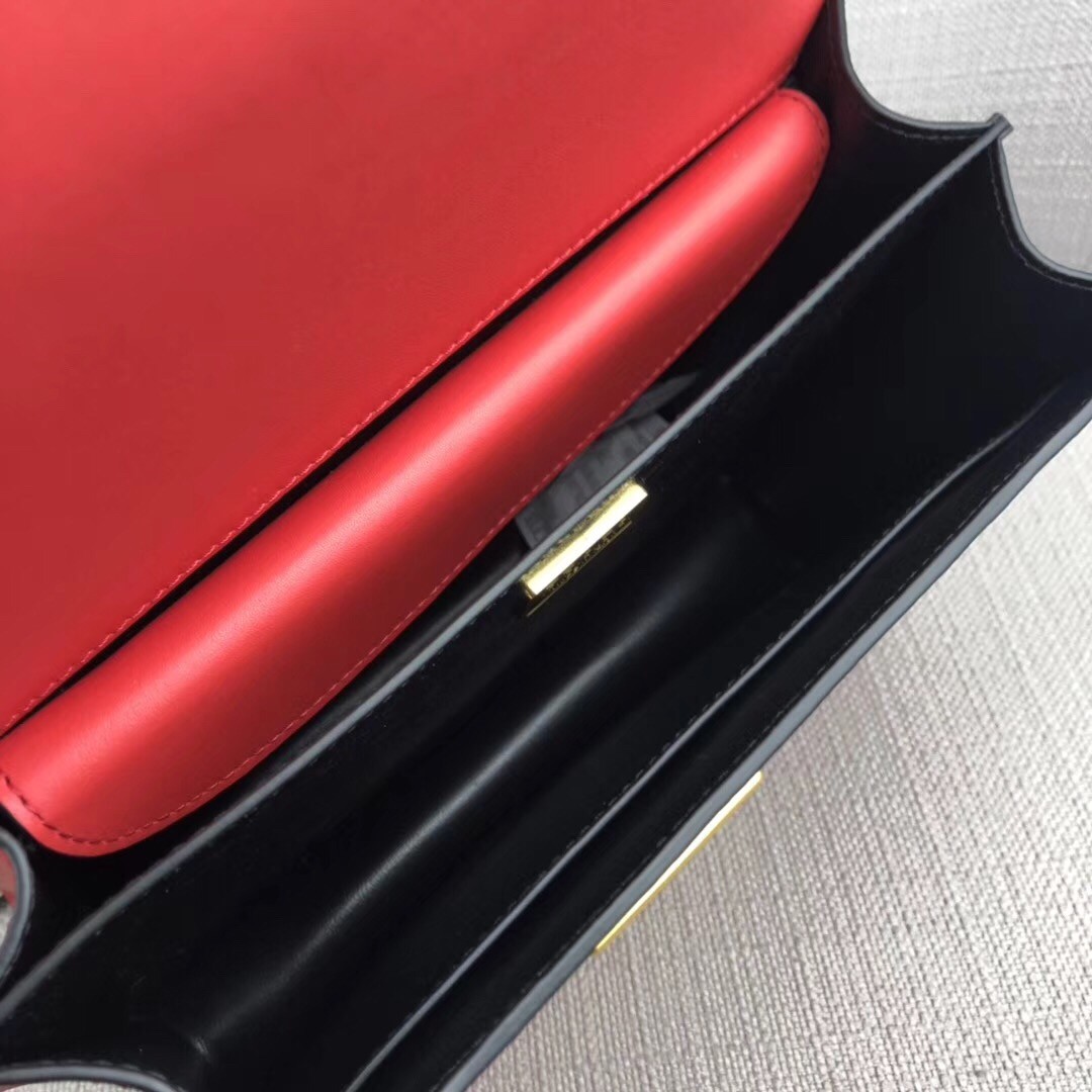 Pra*a large cahier bag in red/black leather
