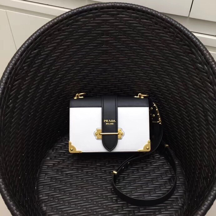 Pra*a large cahier bag in white/black leather