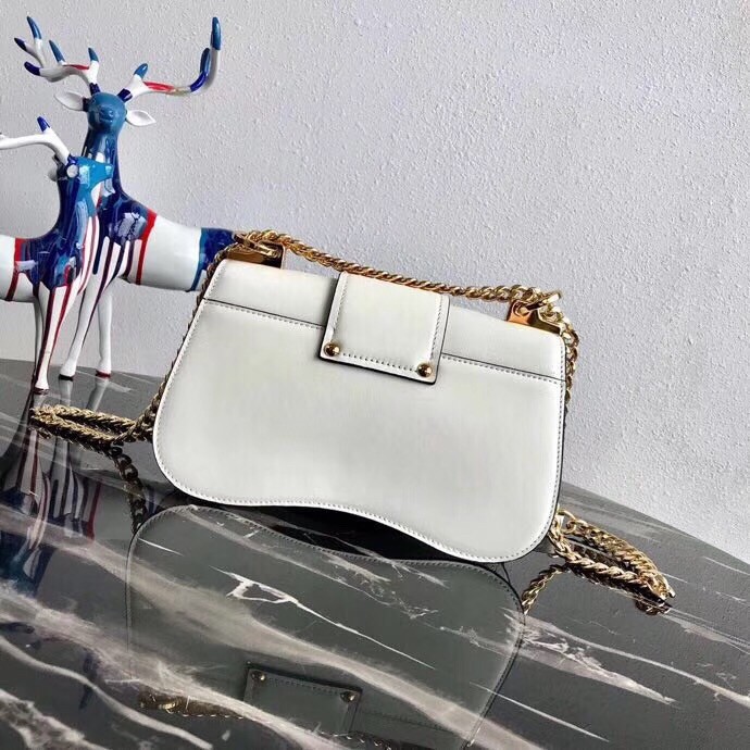 Pra*a sidonie shoulder bag in white calfskin