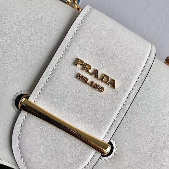 Pra*a sidonie shoulder bag in white calfskin