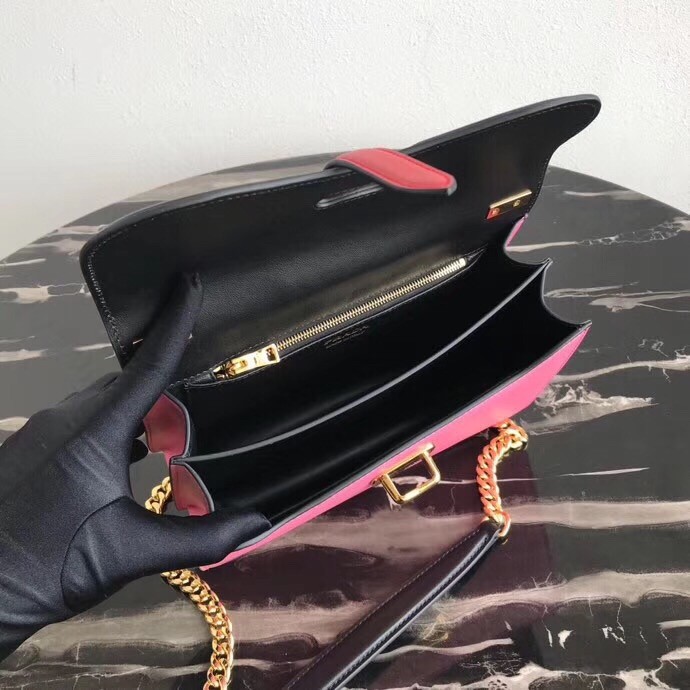 Pra*a belle shoulder bag in black/pink calfskin