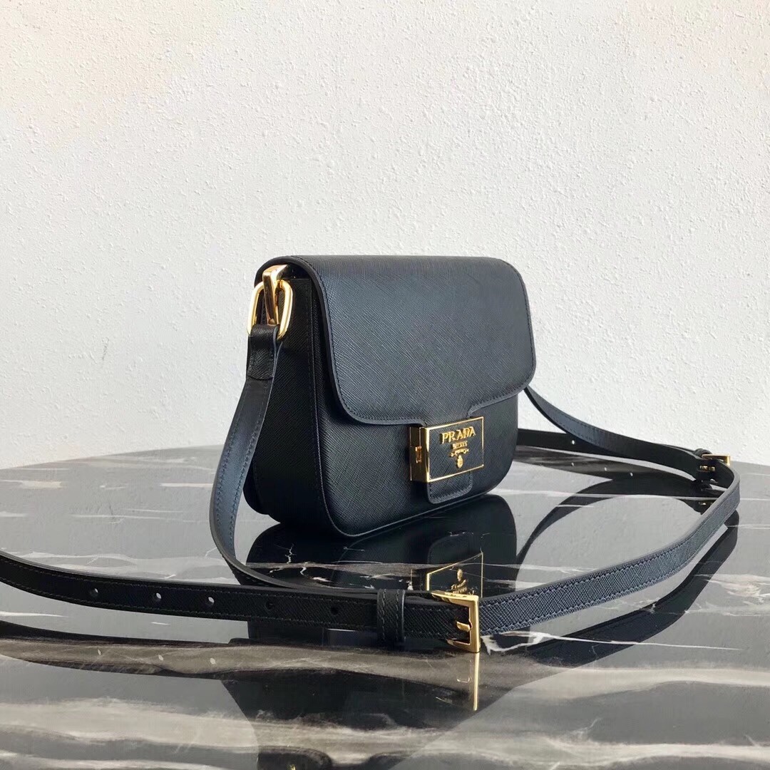 Pra*a embleme bag in black saffiano leather