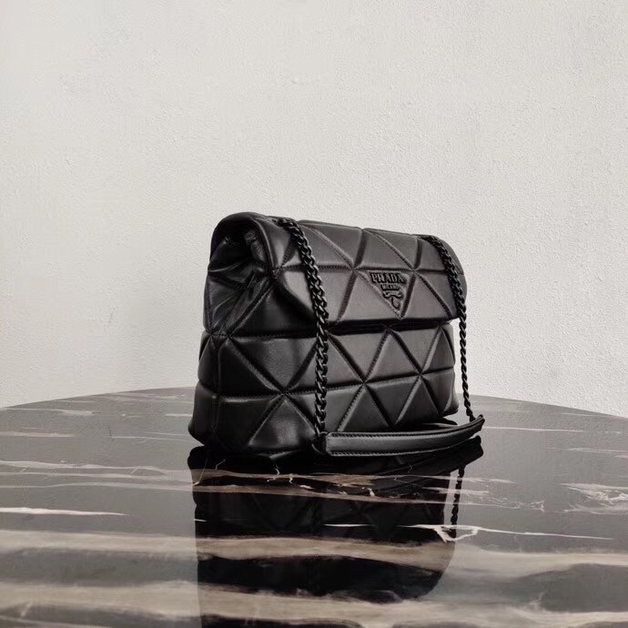 Pra*a spectrum large bag in black nappa leather