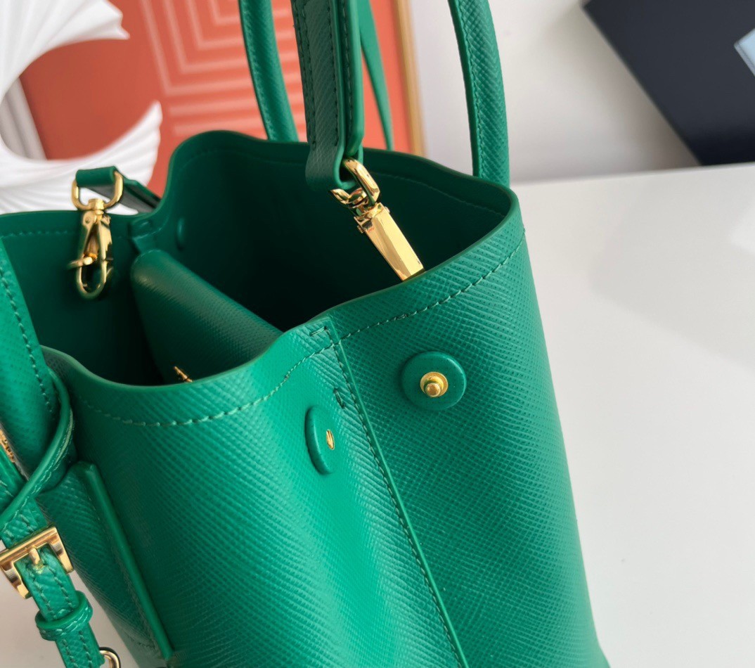 Pra*a double mini bag in green saffiano leather