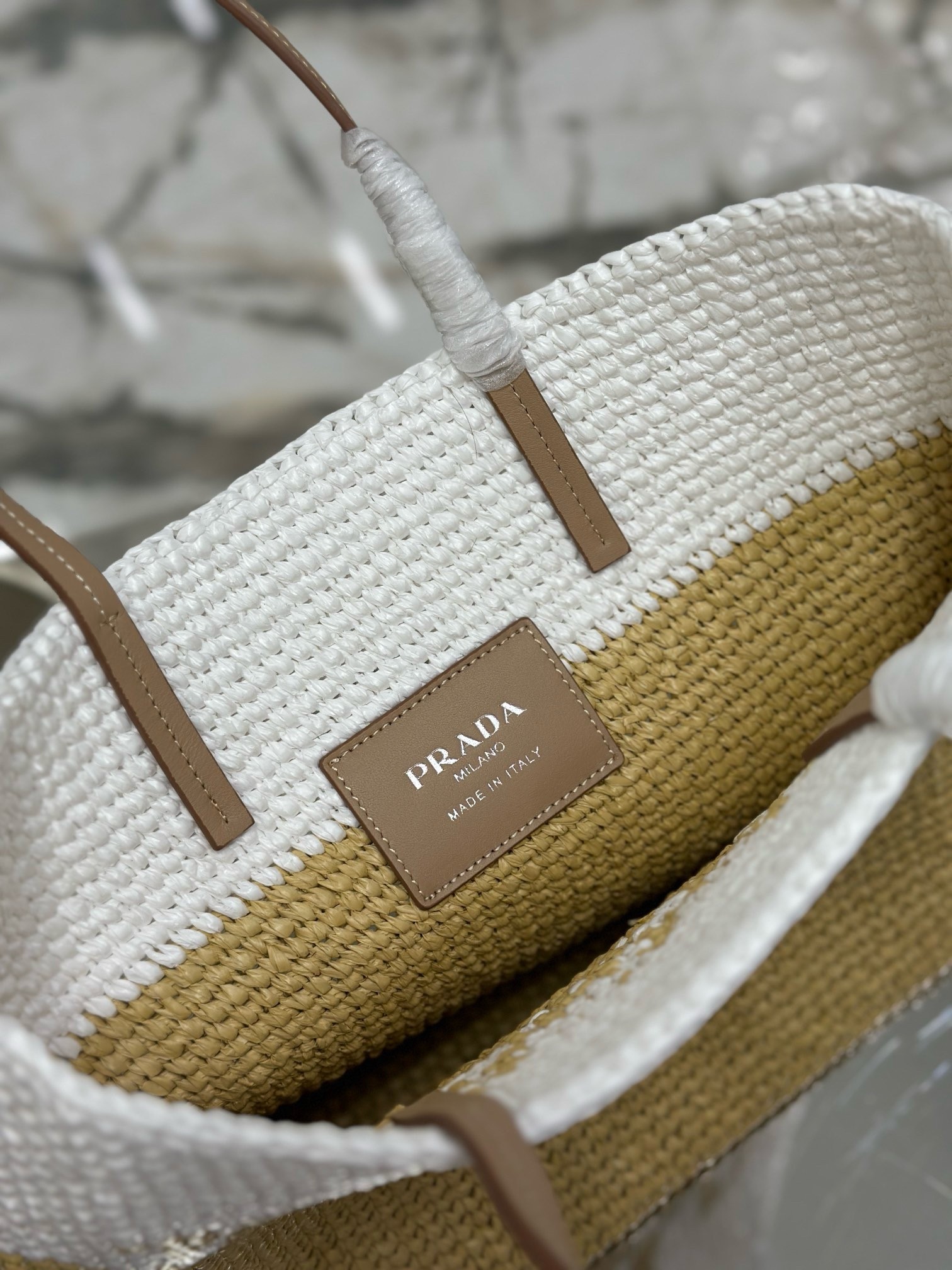 Pra*a crochet small tote bag in beige/white raffia-effect yarn