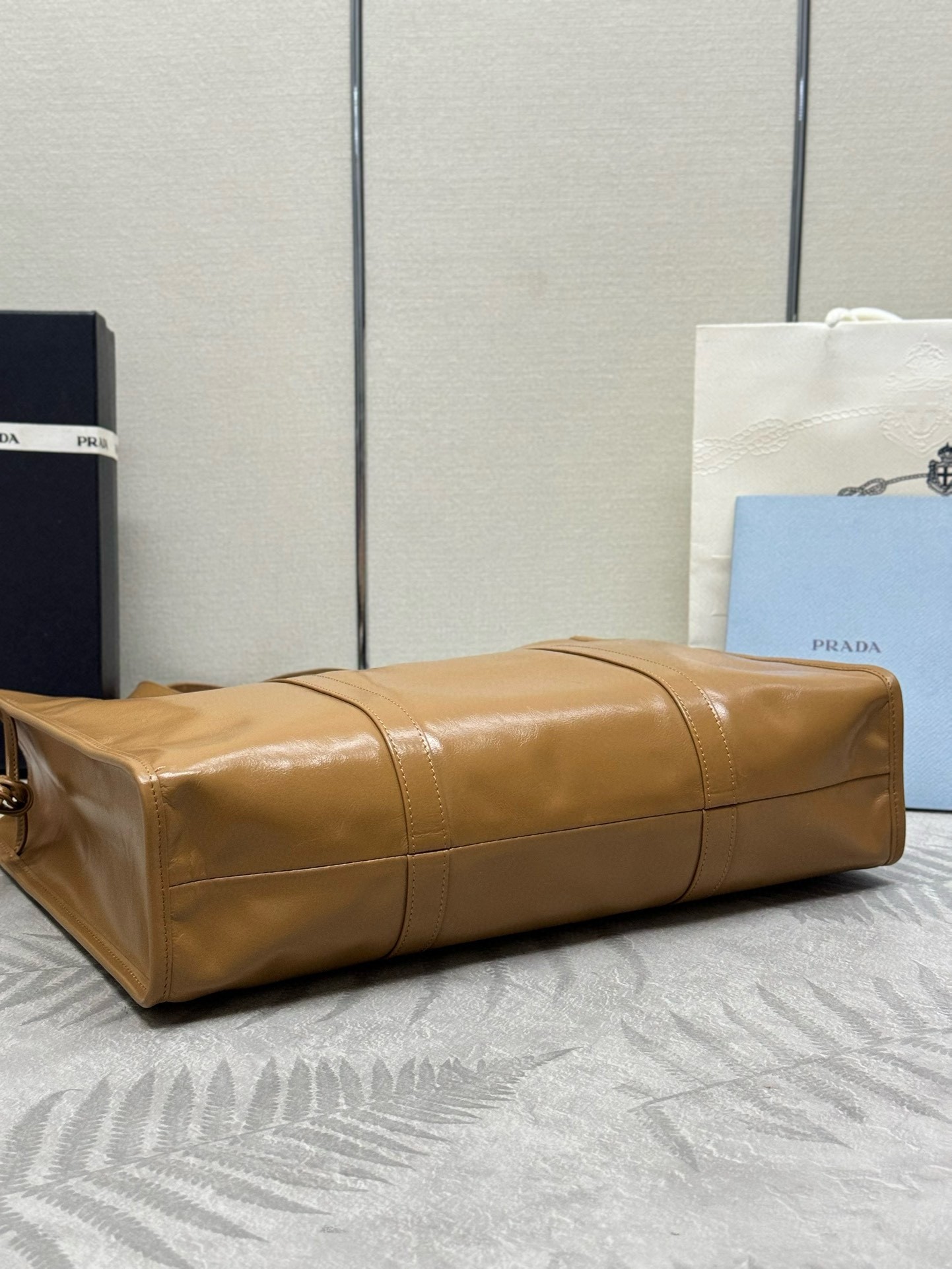 Pra*a large tote bag in brown lambskin