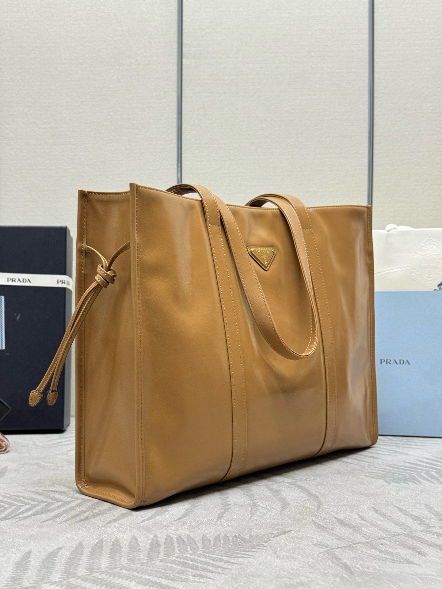 Pra*a large tote bag in brown lambskin