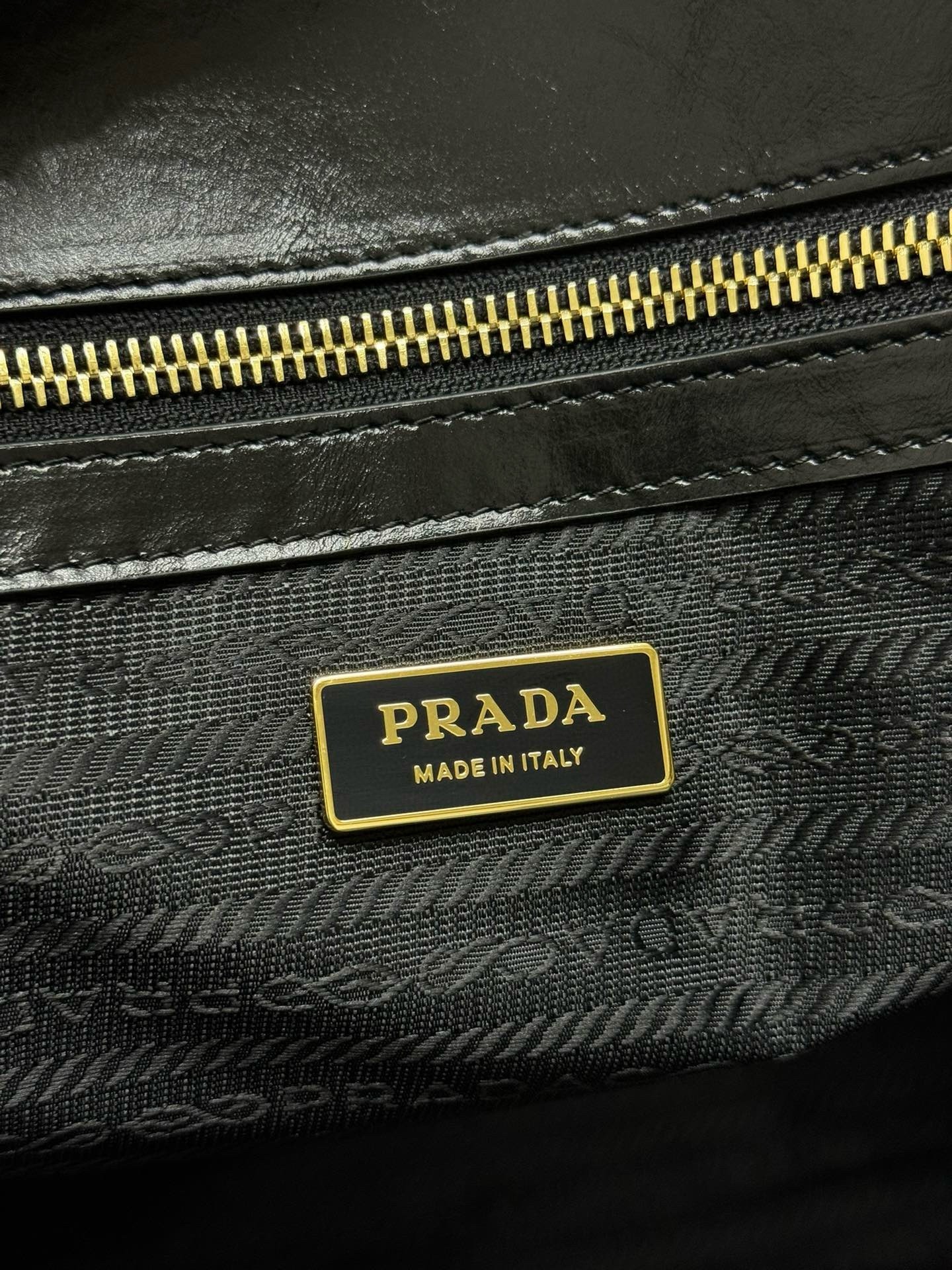 Pra*a large tote bag in black lambskin