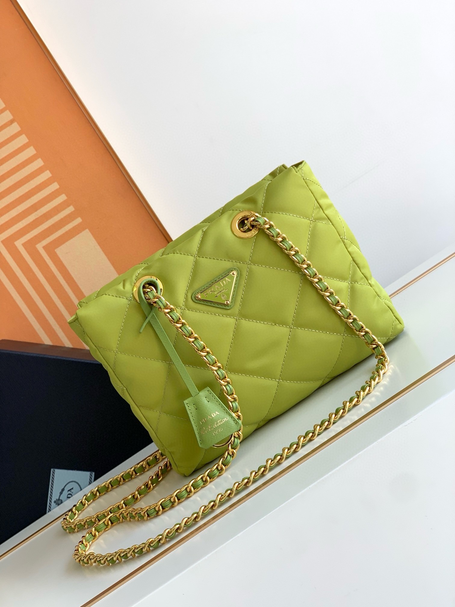 Pra*a re-edition 1995 tote bag in lime green re-nylon