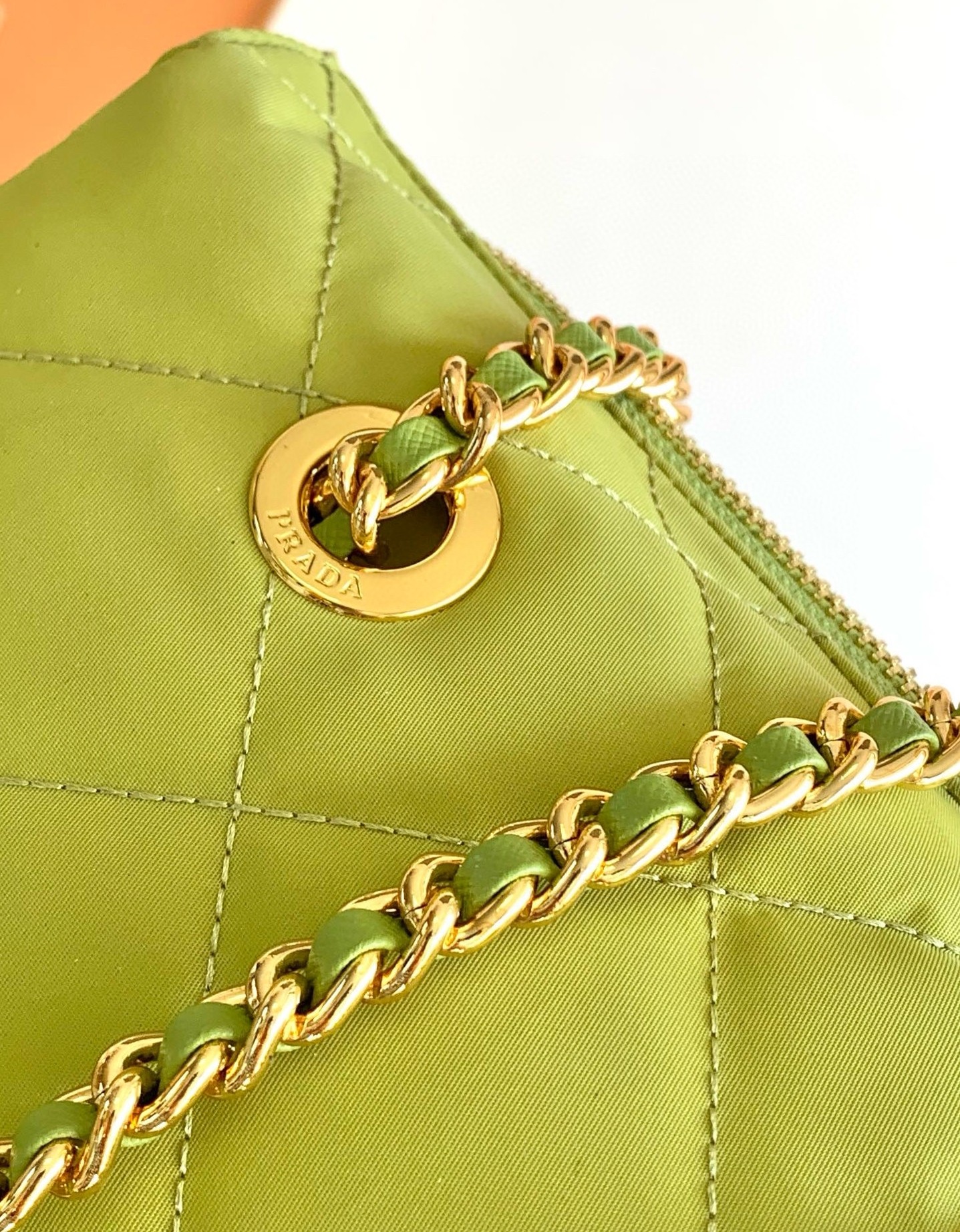 Pra*a re-edition 1995 tote bag in lime green re-nylon