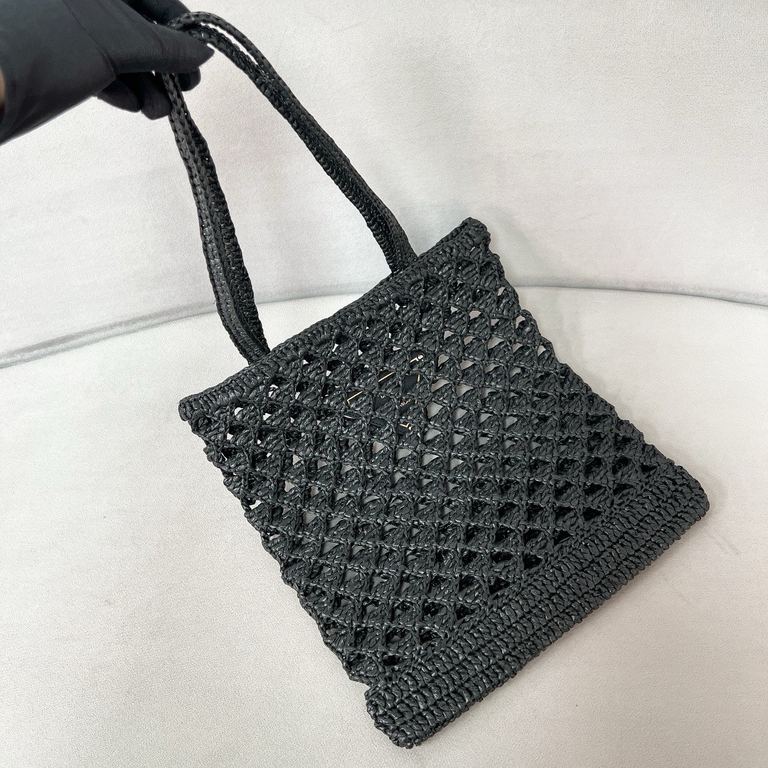 Pra*a crochet tote bag in black raffia-effect yarn