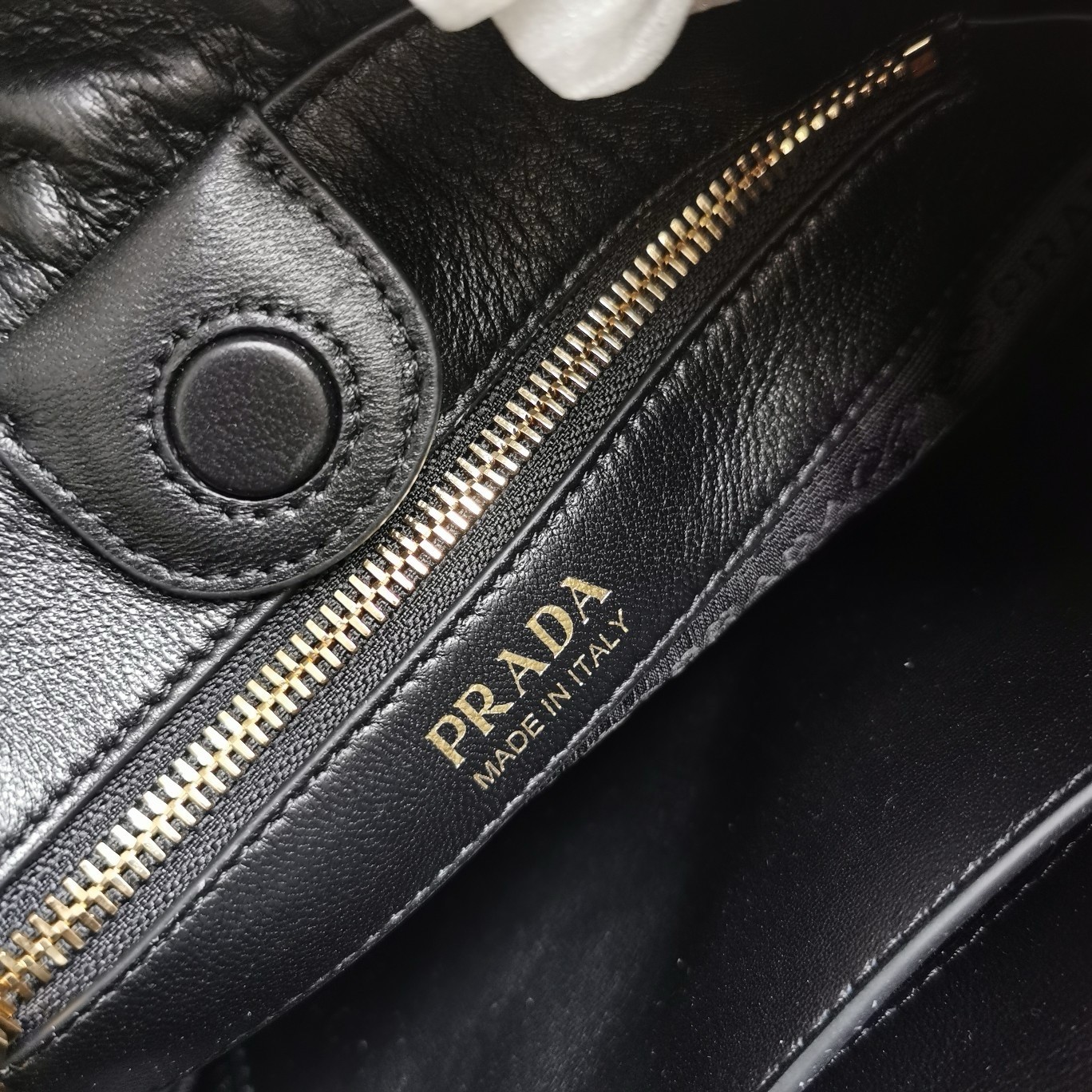 Pra*a shoulder bag in black nappa leather