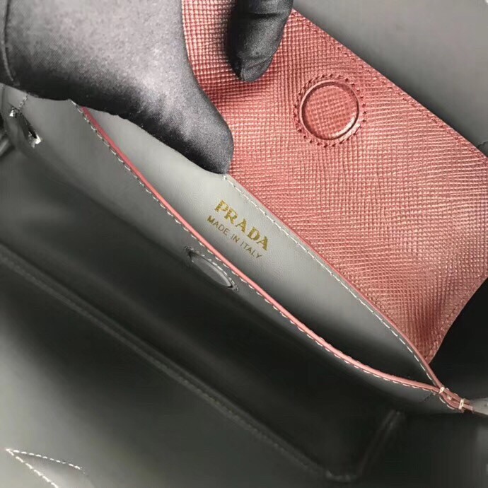 Pra*a bicolor double medium garnet saffiano bag