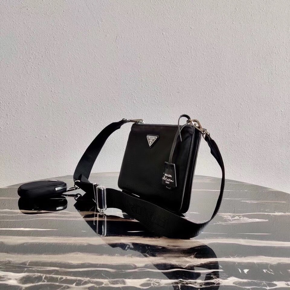 Pra*a black nylon re-edition 2000 shoulder bag