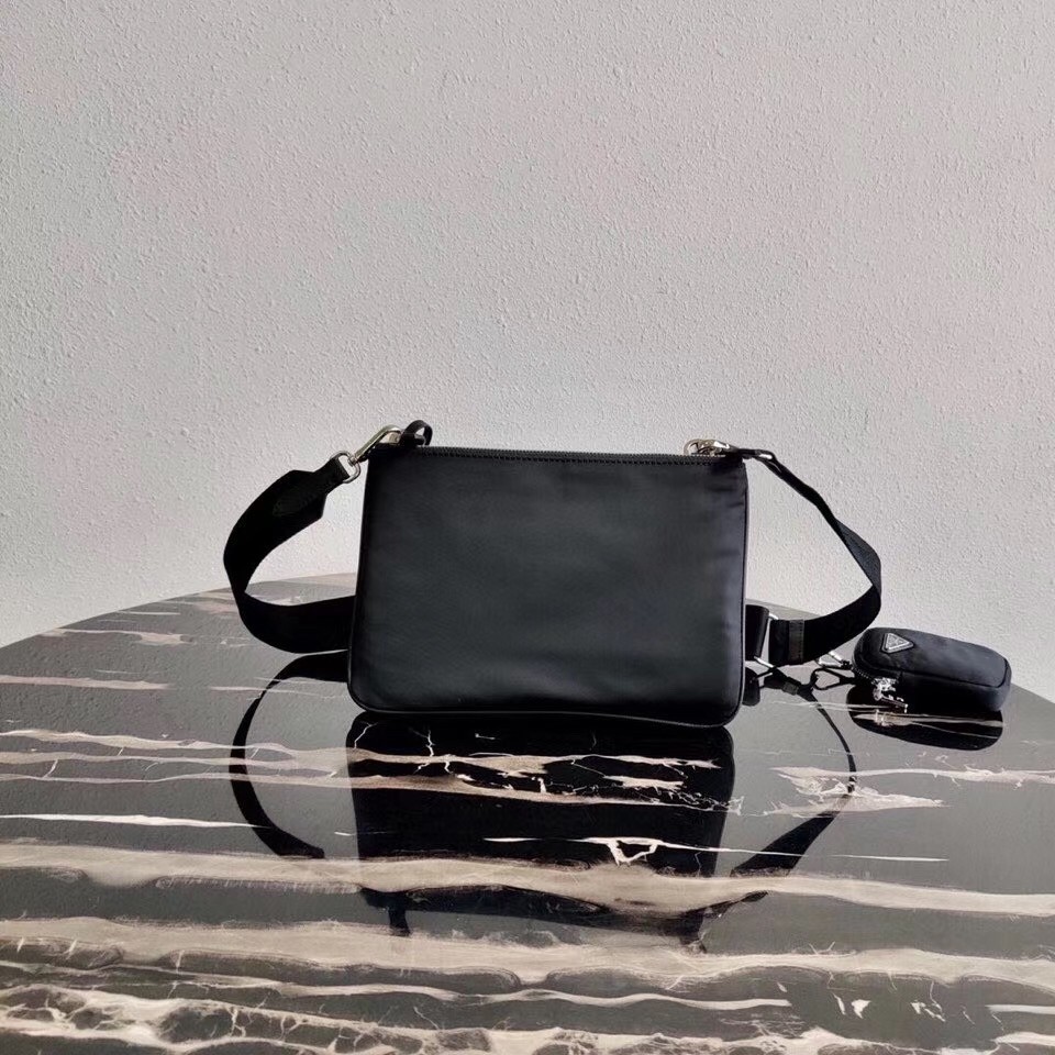 Pra*a black nylon re-edition 2000 shoulder bag