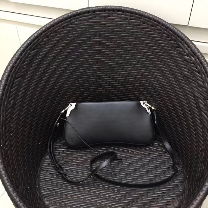 Pra*a black sidonie leather shoulder bag