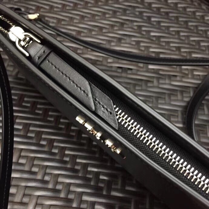 Pra*a black sidonie leather shoulder bag