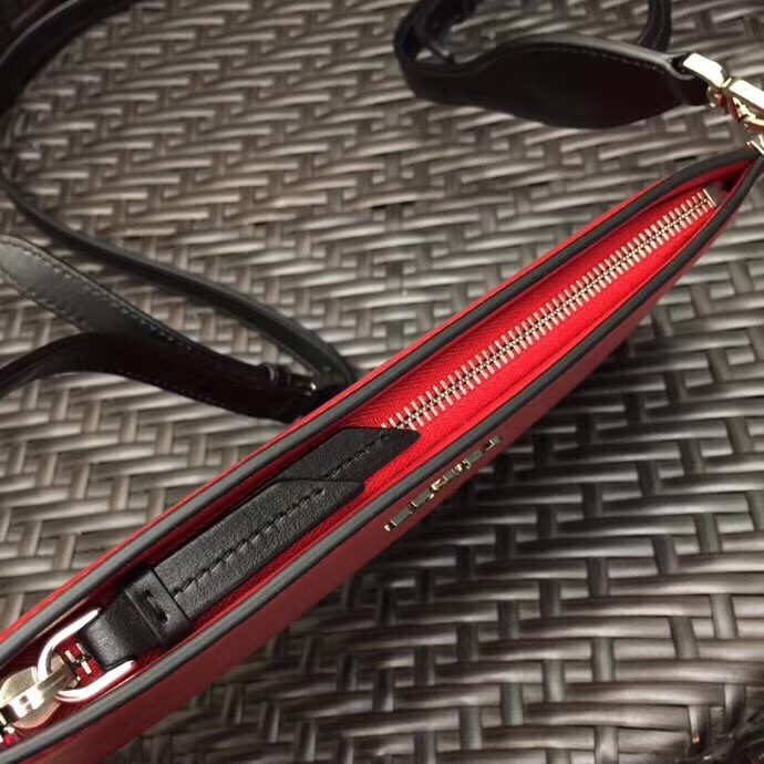 Pra*a red sidonie leather shoulder bag