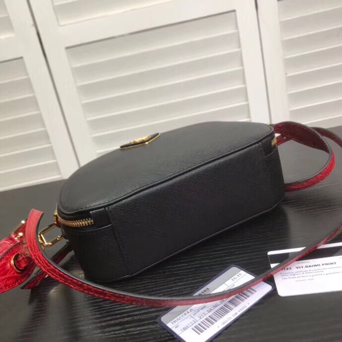 Pra*a odette black saffiano and red crocodile bag