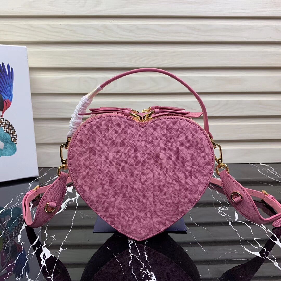 Pra*a odette heart bag in pink saffiano leather