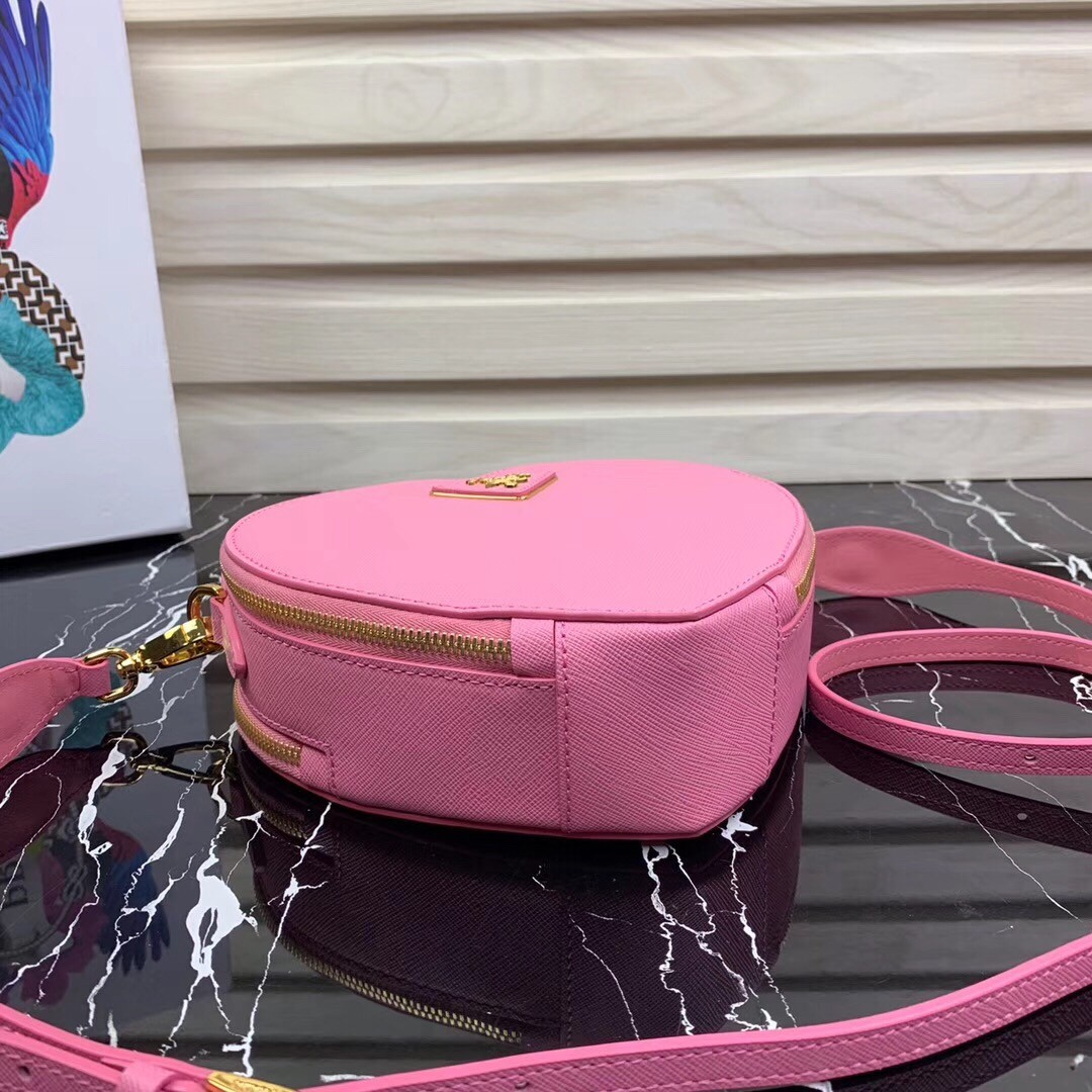 Pra*a odette heart bag in pink saffiano leather