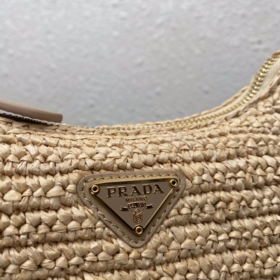 Pra*a re-edition 2005 shoulder bag in beige raffia