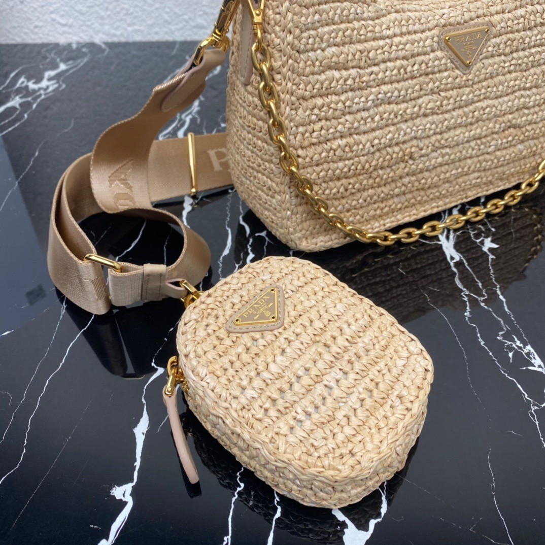 Pra*a re-edition 2005 shoulder bag in beige raffia