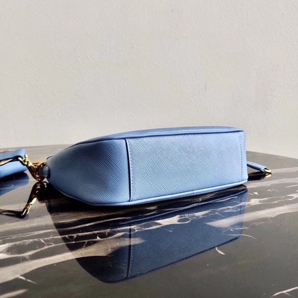 Pra*a re-edition 2005 shoulder bag in blue saffiano leather
