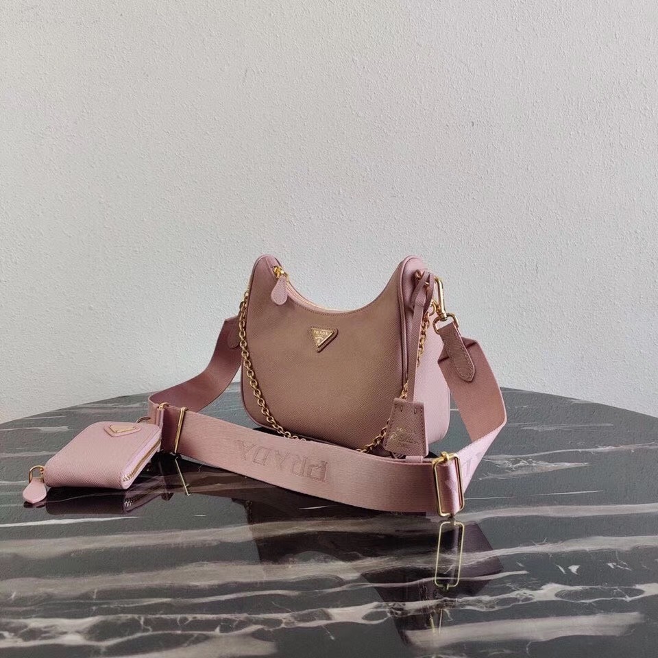 Pra*a re-edition 2005 shoulder bag in pink saffiano leather