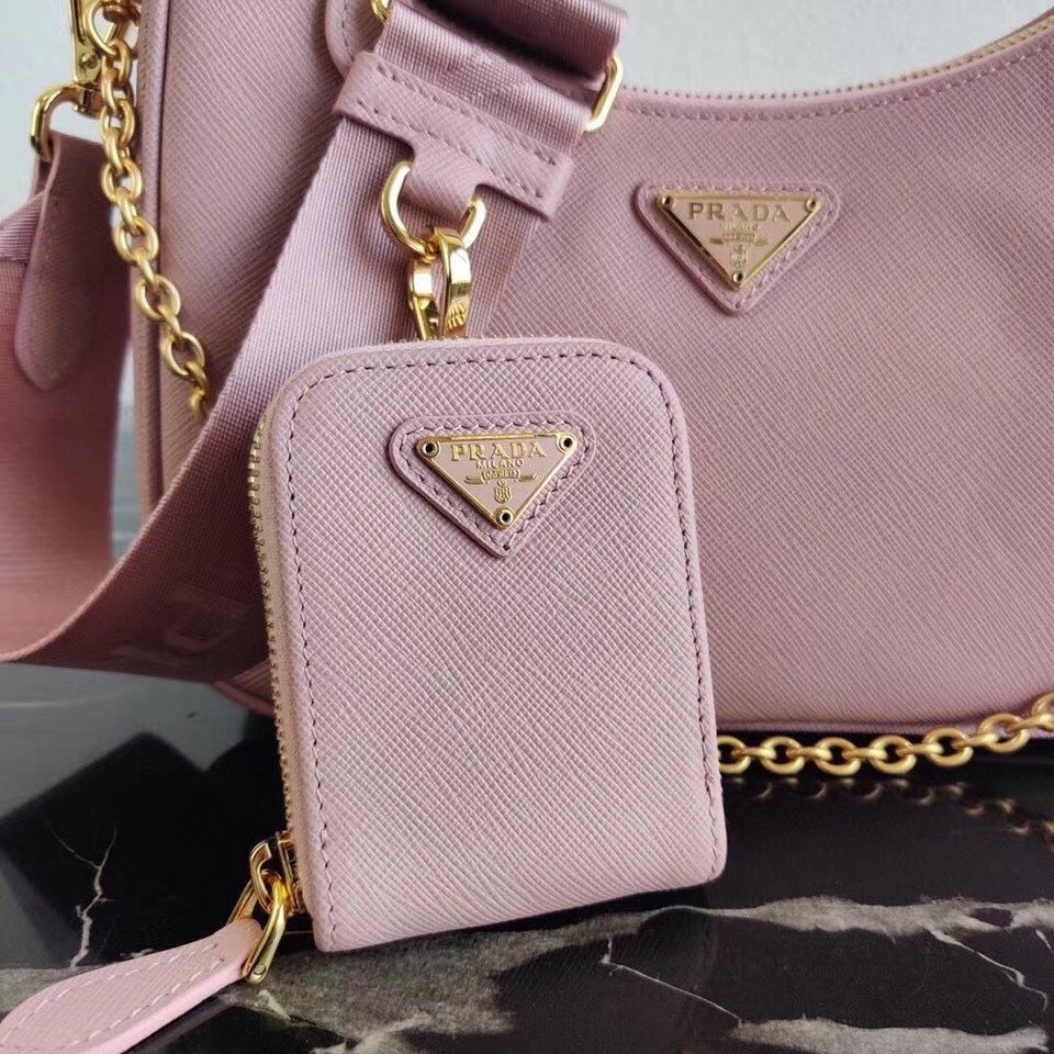Pra*a re-edition 2005 shoulder bag in pink saffiano leather